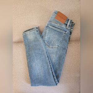 Lucky Brand Womens jeans